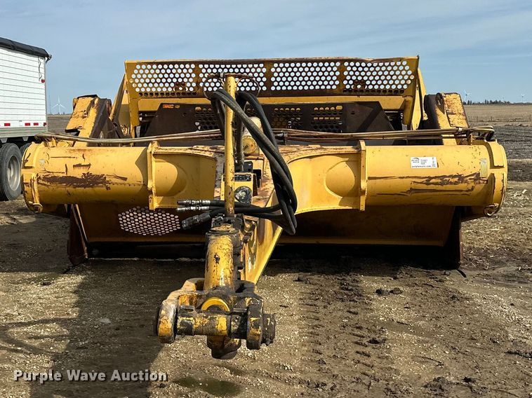 image for item FK1776 2009 John Deere 2112E scraper