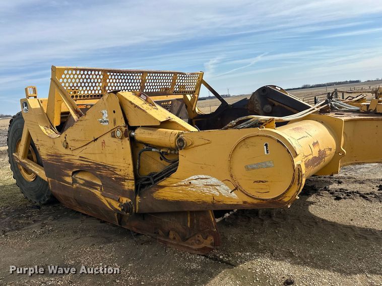 image for item FK1776 2009 John Deere 2112E scraper