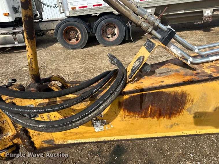 image for item FK1776 2009 John Deere 2112E scraper