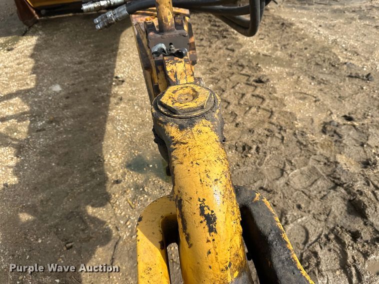 image for item FK1776 2009 John Deere 2112E scraper