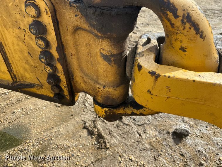 image for item FK1776 2009 John Deere 2112E scraper