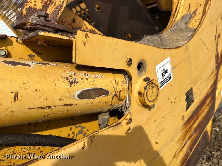 image for item FK1776 2009 John Deere 2112E scraper