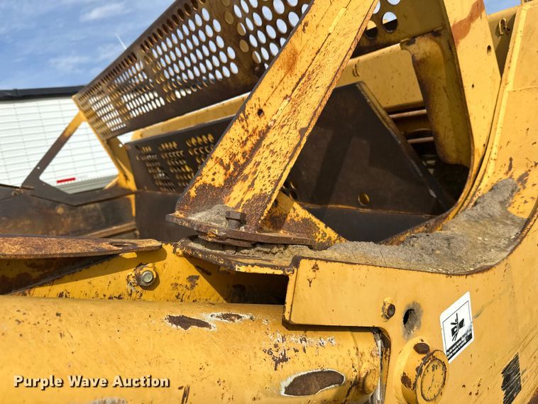 image for item FK1776 2009 John Deere 2112E scraper