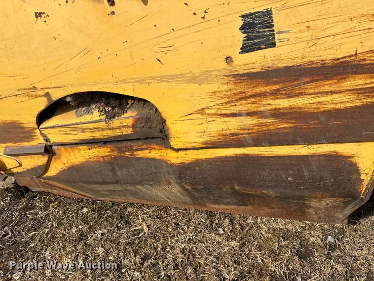 image for item FK1776 2009 John Deere 2112E scraper