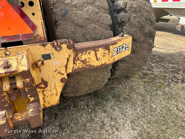 image for item FK1776 2009 John Deere 2112E scraper