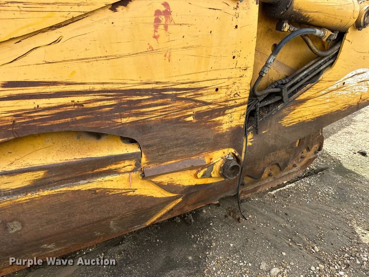 image for item FK1776 2009 John Deere 2112E scraper