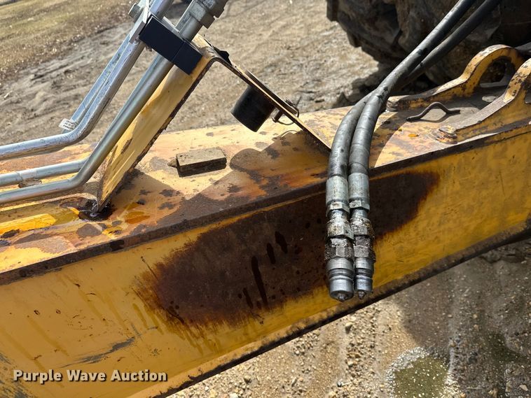 image for item FK1776 2009 John Deere 2112E scraper