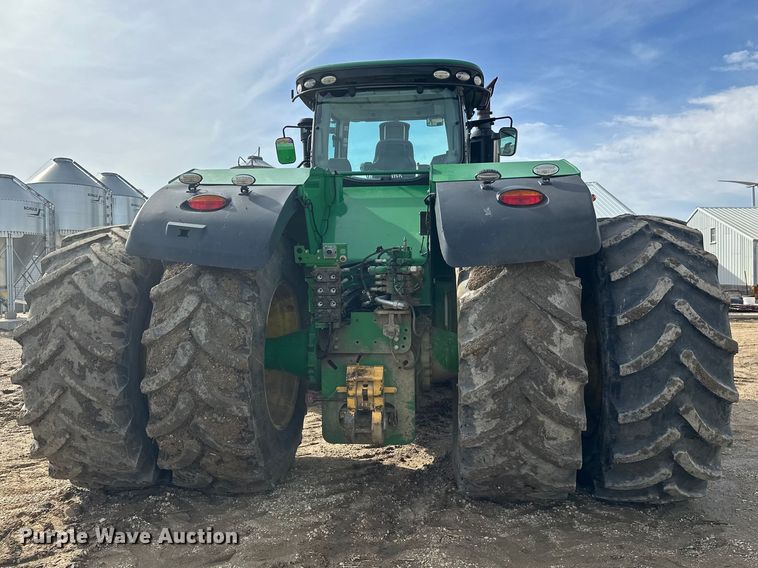 image for item FK1777 2015 John Deere 9570R Scraper Special 4WD tractor
