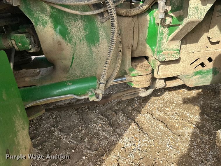 image for item FK1777 2015 John Deere 9570R Scraper Special 4WD tractor