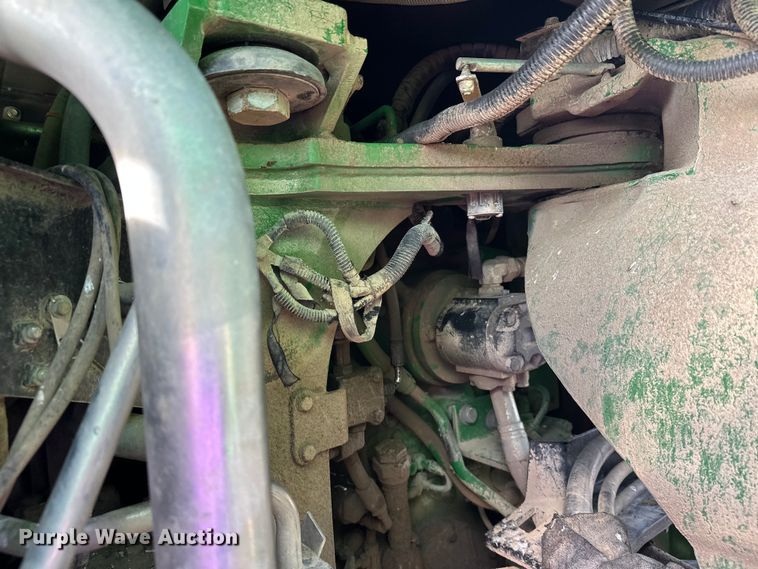 image for item FK1777 2015 John Deere 9570R Scraper Special 4WD tractor