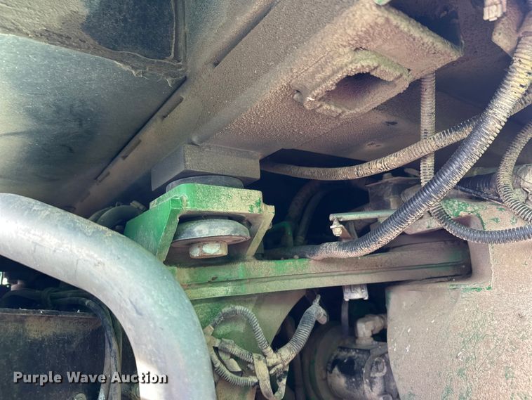 image for item FK1777 2015 John Deere 9570R Scraper Special 4WD tractor