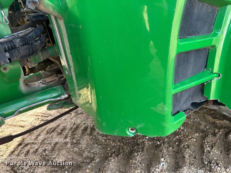 image for item FK1777 2015 John Deere 9570R Scraper Special 4WD tractor