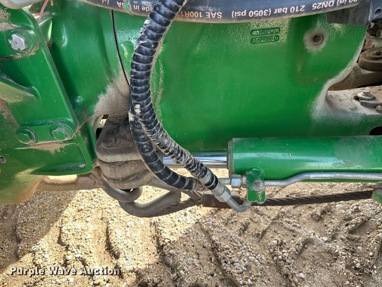 image for item FK1777 2015 John Deere 9570R Scraper Special 4WD tractor