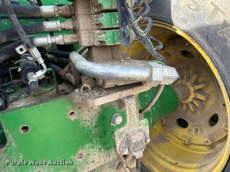 image for item FK1777 2015 John Deere 9570R Scraper Special 4WD tractor