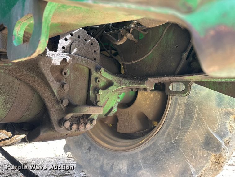 image for item FK1777 2015 John Deere 9570R Scraper Special 4WD tractor