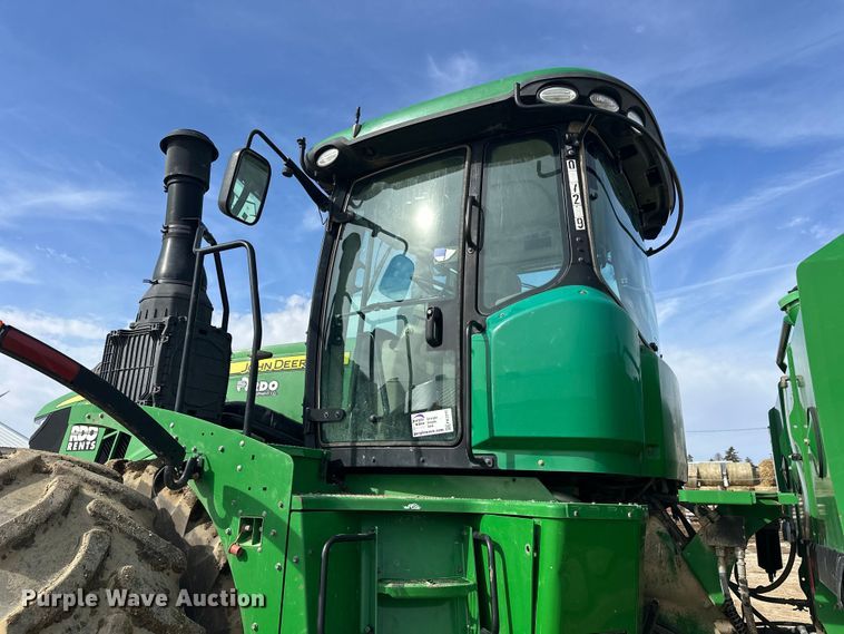 image for item FK1777 2015 John Deere 9570R Scraper Special 4WD tractor