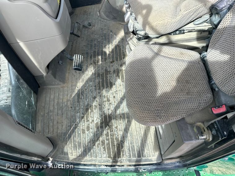 image for item FK1777 2015 John Deere 9570R Scraper Special 4WD tractor