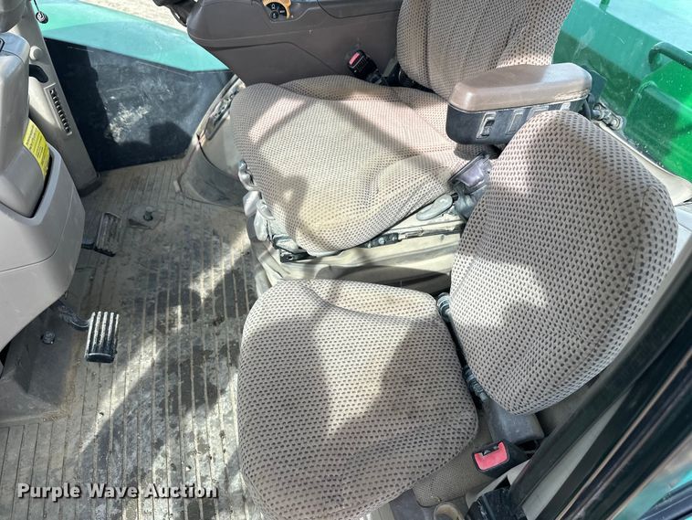 image for item FK1777 2015 John Deere 9570R Scraper Special 4WD tractor