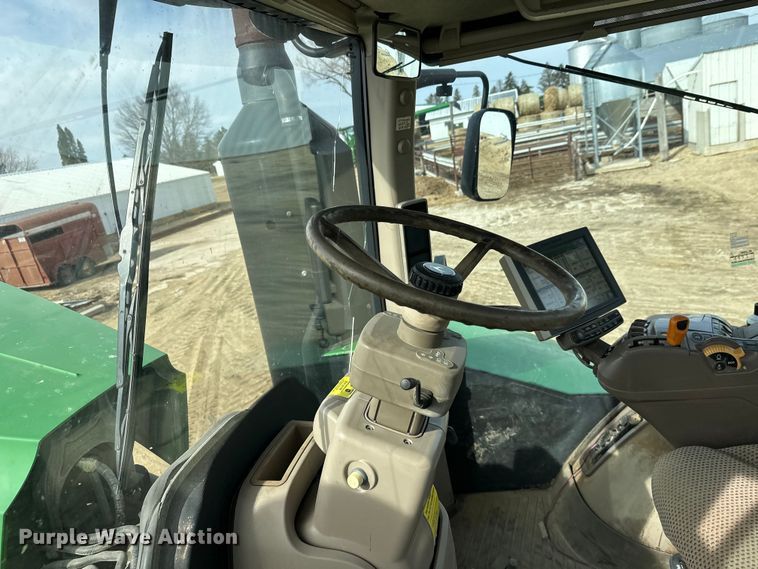 image for item FK1777 2015 John Deere 9570R Scraper Special 4WD tractor