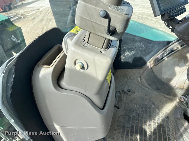 image for item FK1777 2015 John Deere 9570R Scraper Special 4WD tractor