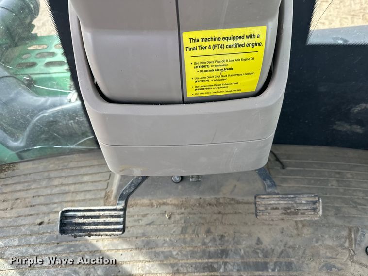 image for item FK1777 2015 John Deere 9570R Scraper Special 4WD tractor