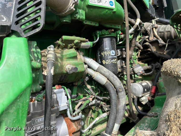 image for item FK1777 2015 John Deere 9570R Scraper Special 4WD tractor