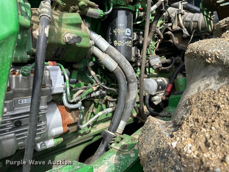 image for item FK1777 2015 John Deere 9570R Scraper Special 4WD tractor