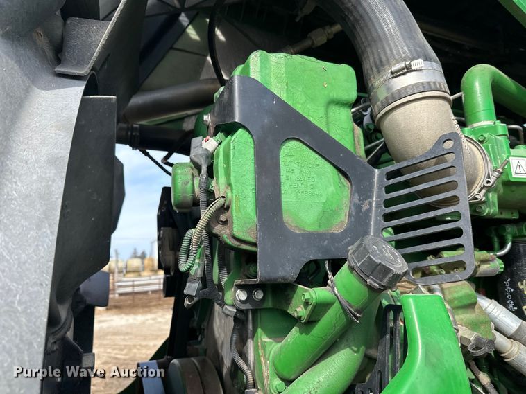 image for item FK1777 2015 John Deere 9570R Scraper Special 4WD tractor
