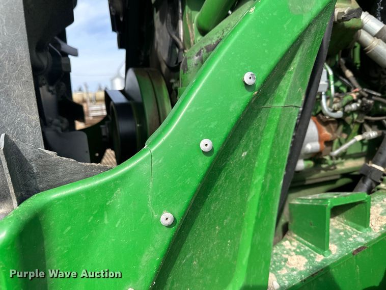 image for item FK1777 2015 John Deere 9570R Scraper Special 4WD tractor