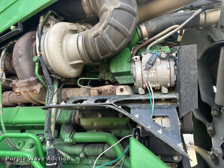 image for item FK1777 2015 John Deere 9570R Scraper Special 4WD tractor