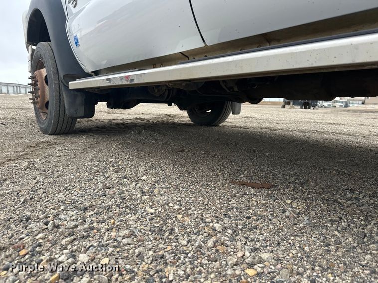 image for item FK1780 2014 Ford F450 Super Duty Crew Cab flatbed truck