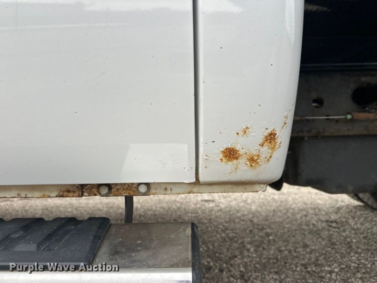 image for item FK1780 2014 Ford F450 Super Duty Crew Cab flatbed truck