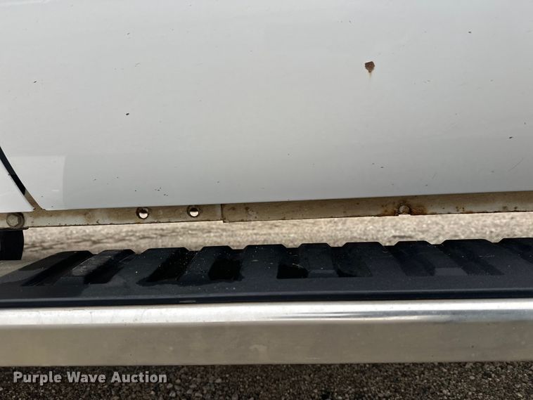 image for item FK1780 2014 Ford F450 Super Duty Crew Cab flatbed truck