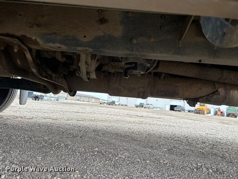 image for item FK1780 2014 Ford F450 Super Duty Crew Cab flatbed truck