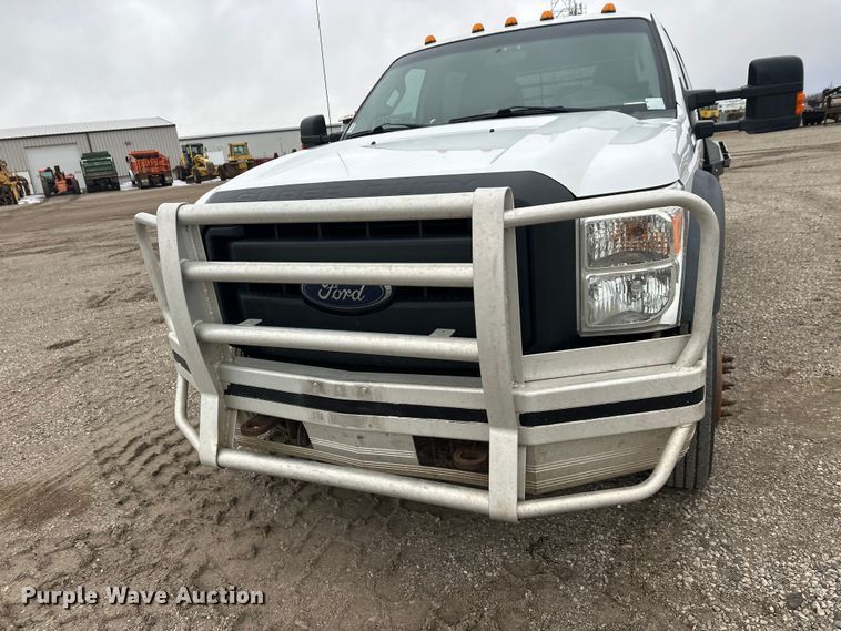 image for item FK1780 2014 Ford F450 Super Duty Crew Cab flatbed truck