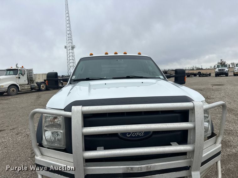 image for item FK1780 2014 Ford F450 Super Duty Crew Cab flatbed truck