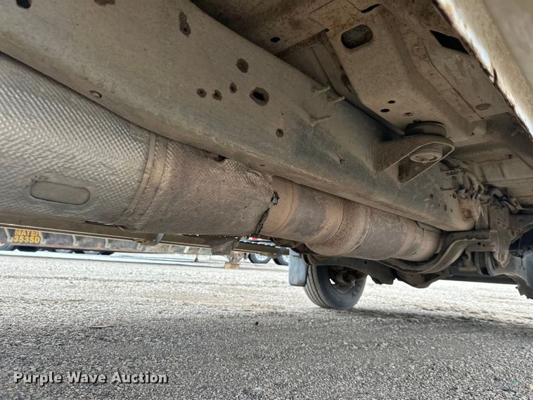 image for item FK1780 2014 Ford F450 Super Duty Crew Cab flatbed truck