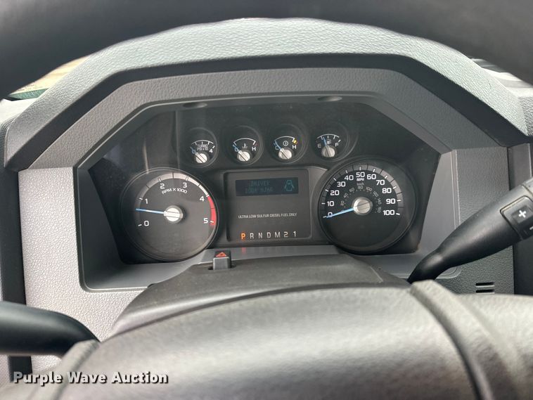 image for item FK1780 2014 Ford F450 Super Duty Crew Cab flatbed truck