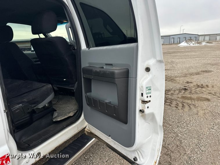 image for item FK1780 2014 Ford F450 Super Duty Crew Cab flatbed truck