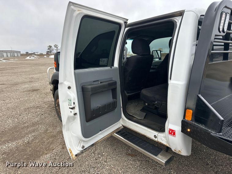 image for item FK1780 2014 Ford F450 Super Duty Crew Cab flatbed truck