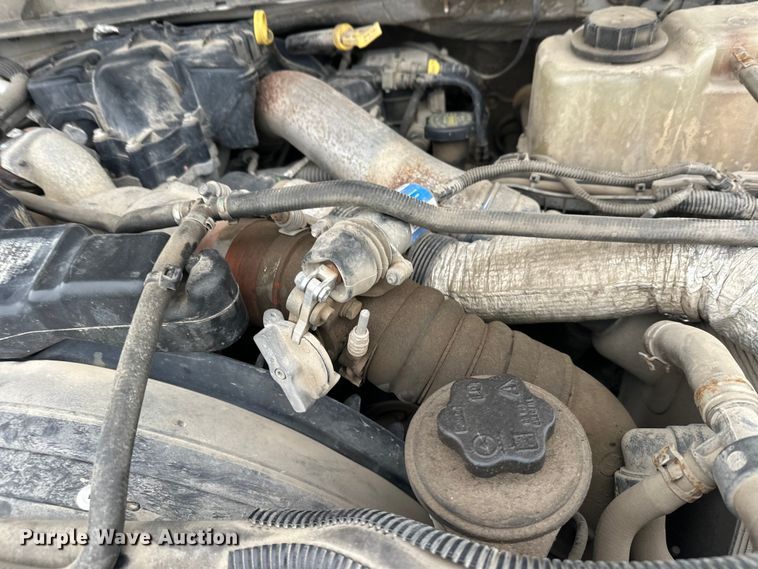 image for item FK1780 2014 Ford F450 Super Duty Crew Cab flatbed truck