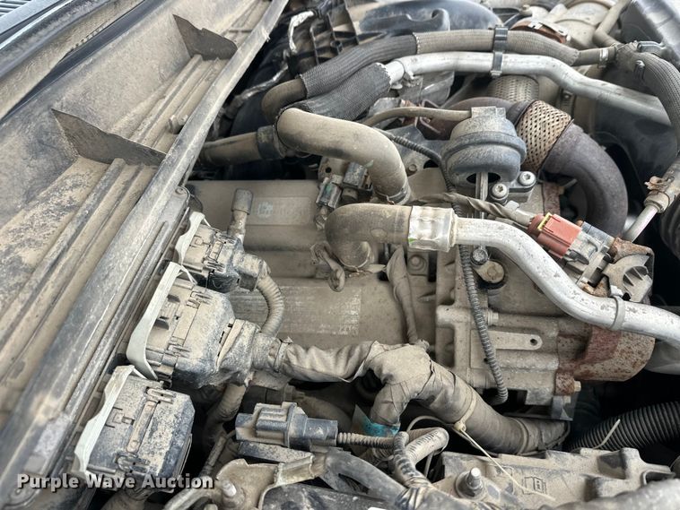 image for item FK1780 2014 Ford F450 Super Duty Crew Cab flatbed truck