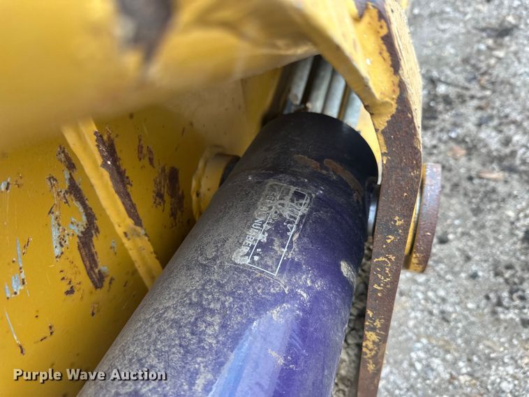 image for item FK1781 2016 K-Tec 1233 scraper