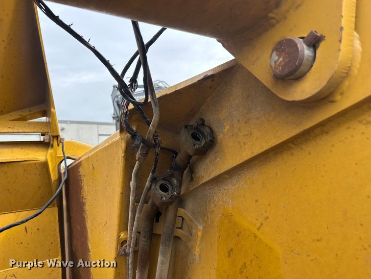 image for item FK1781 2016 K-Tec 1233 scraper