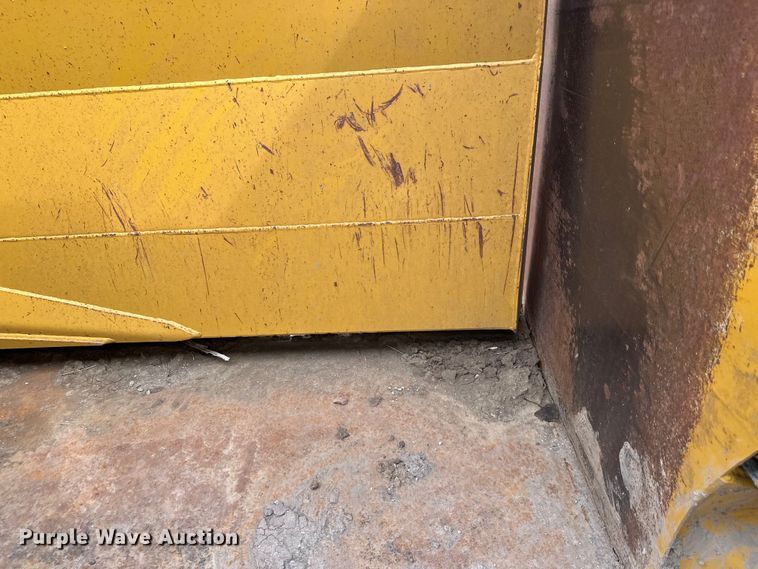 image for item FK1781 2016 K-Tec 1233 scraper