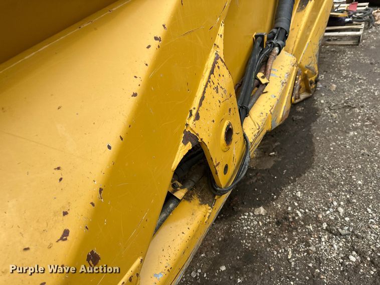 image for item FK1781 2016 K-Tec 1233 scraper