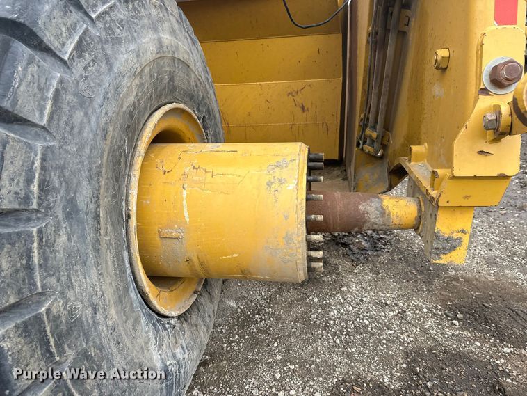 image for item FK1781 2016 K-Tec 1233 scraper