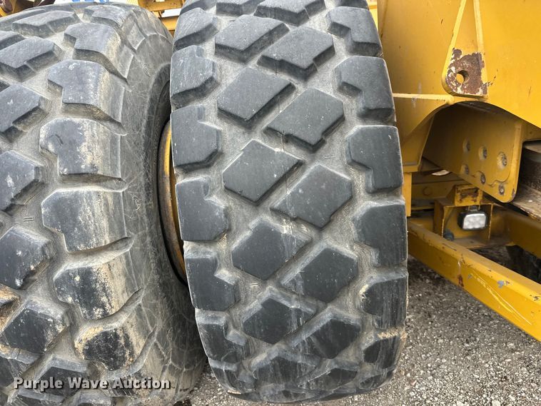 image for item FK1781 2016 K-Tec 1233 scraper