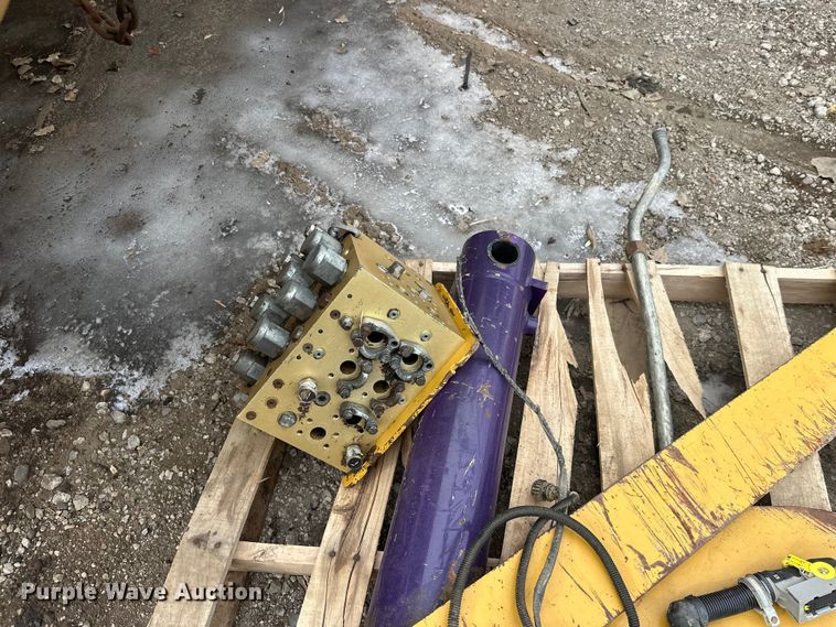 image for item FK1781 2016 K-Tec 1233 scraper