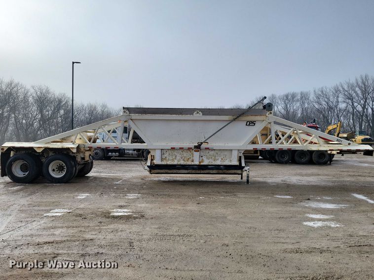 image for item NK9850 2012 Manac LBD42 bottom dump trailer